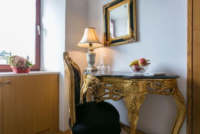 Guest House Jelica Дубровник Екстериор снимка